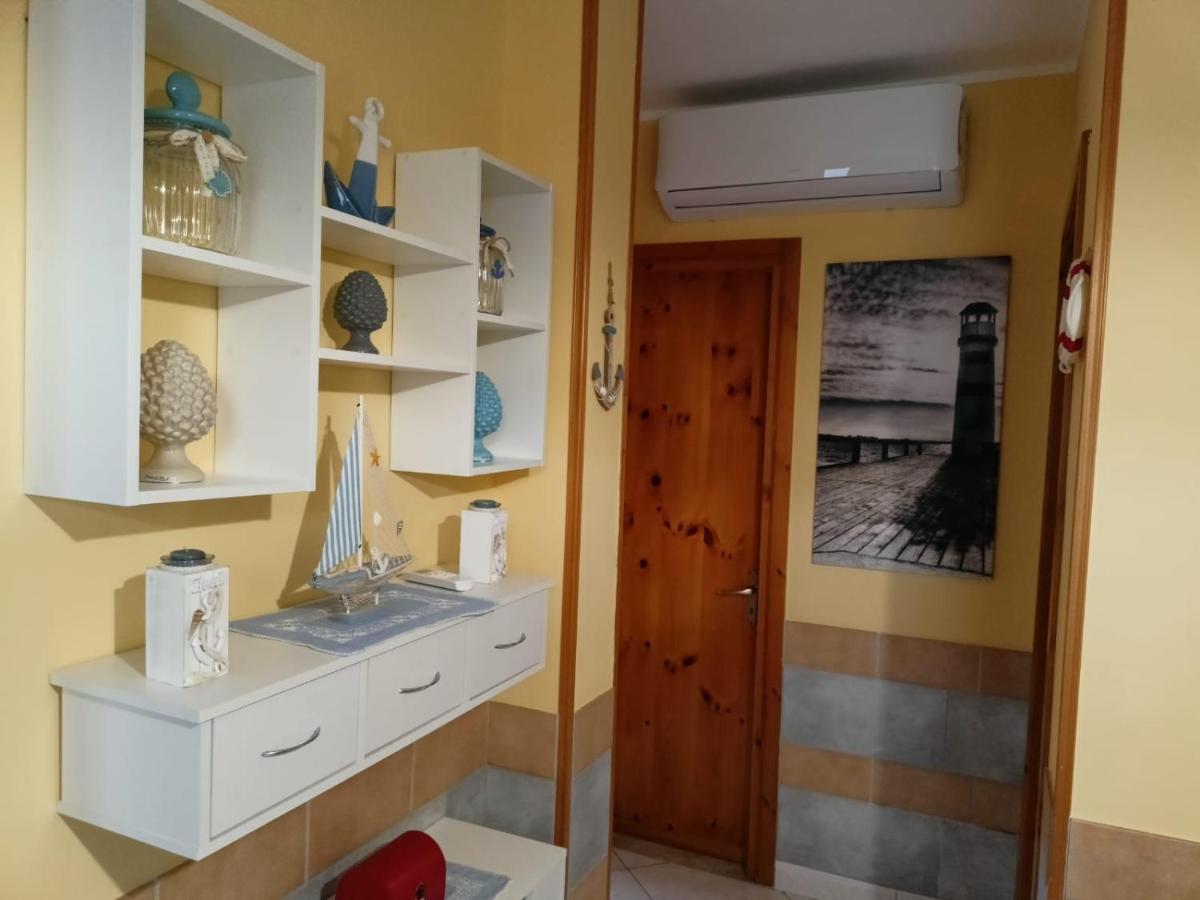Villetta Poesia 50 M Dal Mare Con Giardino E Parcheggio Torre dell'Orso Luaran gambar