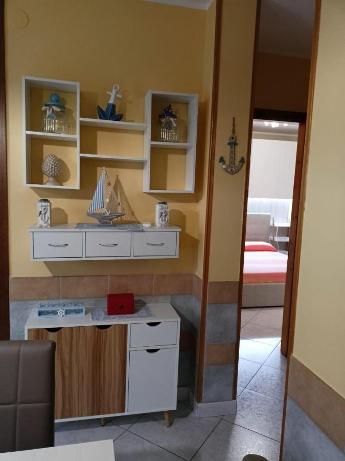 Villetta Poesia 50 M Dal Mare Con Giardino E Parcheggio Torre dell'Orso Luaran gambar